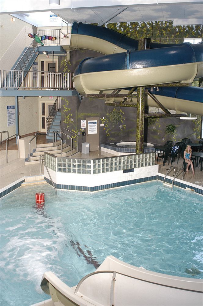 Canad Inns Destination Centre Windsor Park 温尼伯 外观 照片